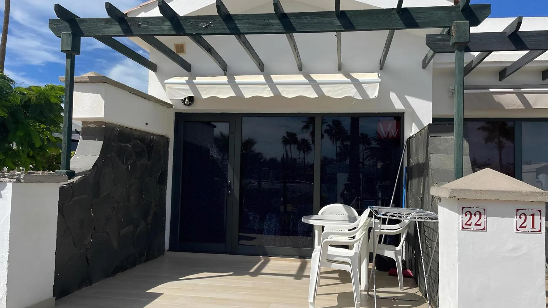 Bungalow Enfrente Piscina En Maspalomas Maspalomas  Apartment