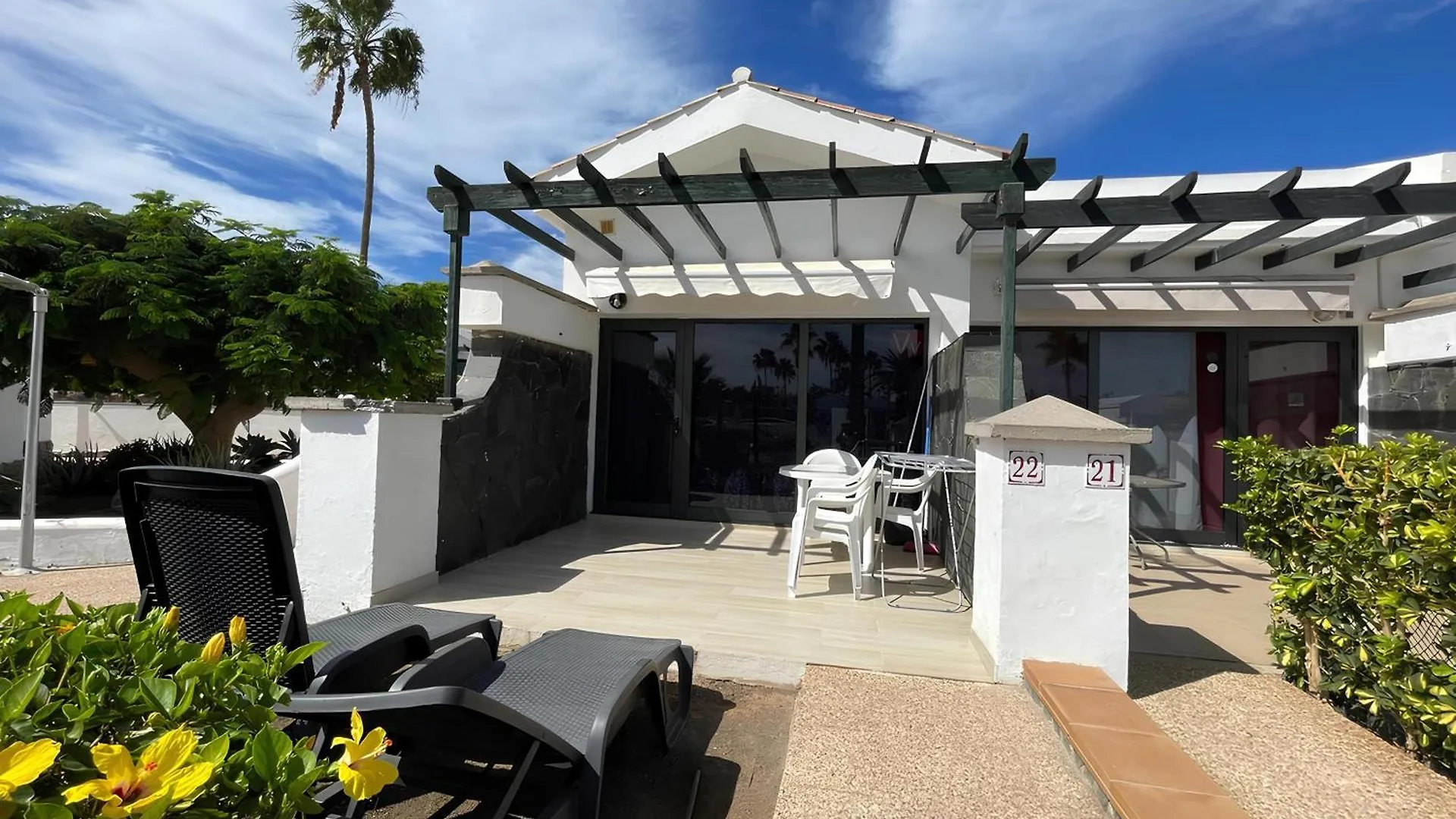 Bungalow Enfrente Piscina En Maspalomas Maspalomas